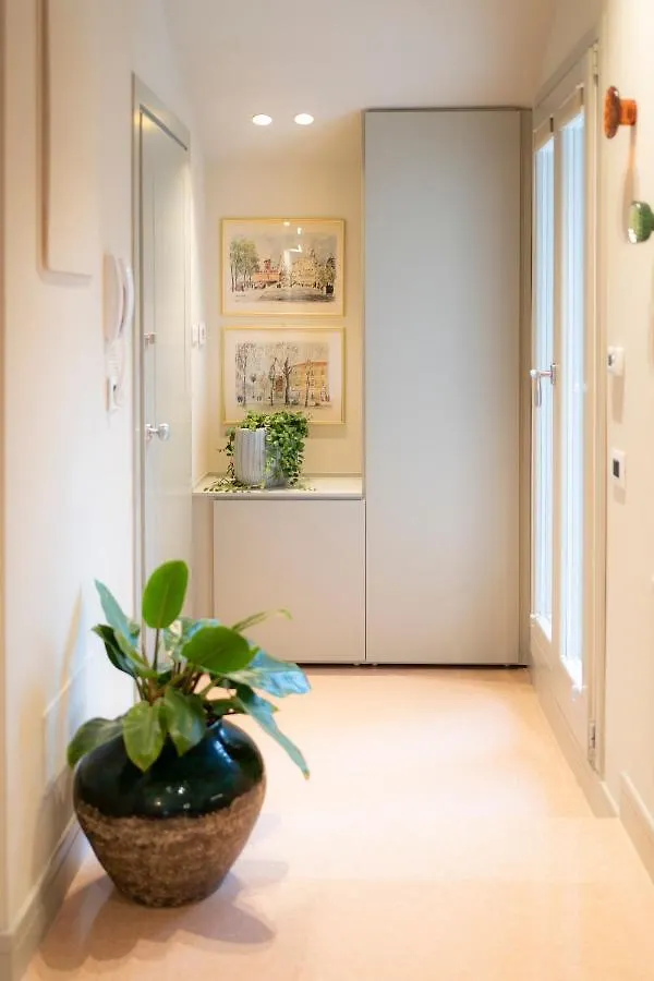 Palazzo Scappi Gardi Luxury Apartments ボローニャ イタリア