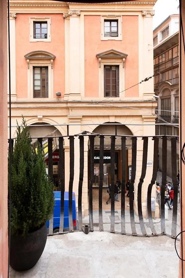 Palazzo Scappi Gardi Luxury Apartments ボローニャ