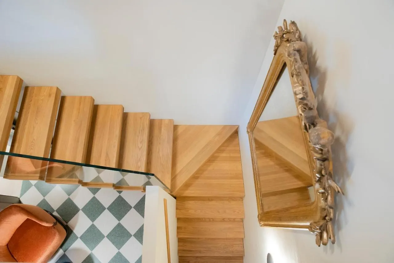Palazzo Scappi Gardi Luxury Apartments ボローニャ
