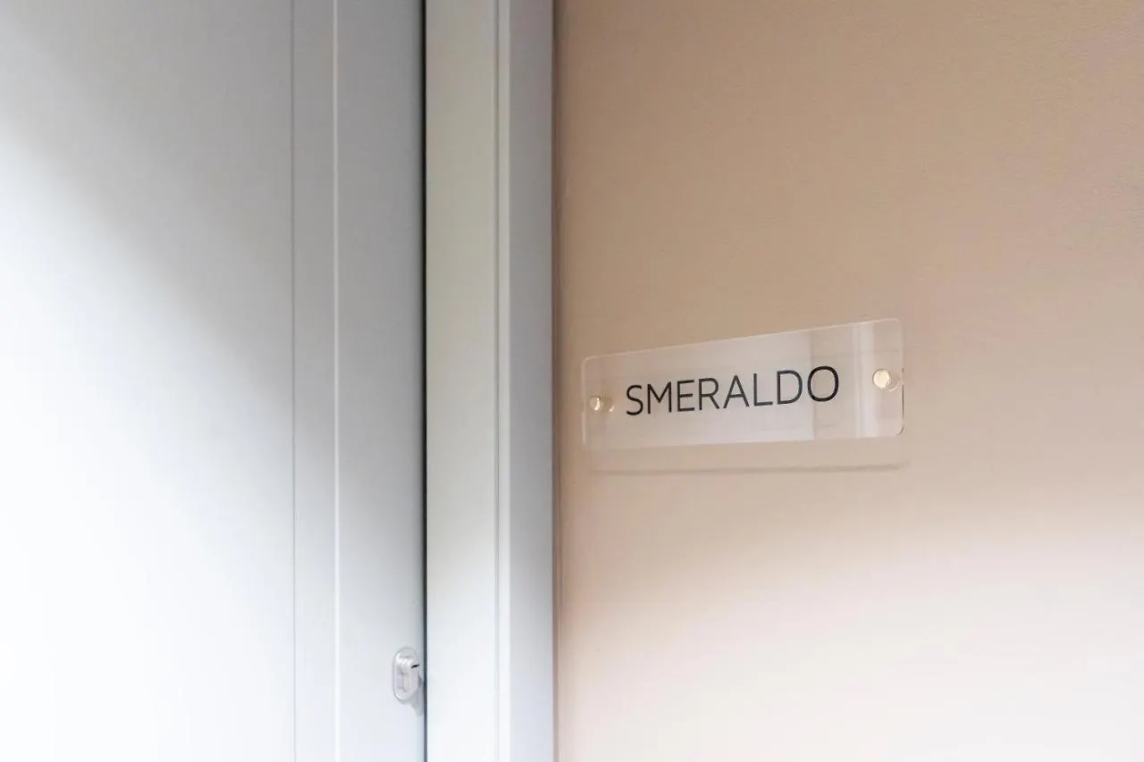 Palazzo Scappi Gardi Luxury Apartments ボローニャ