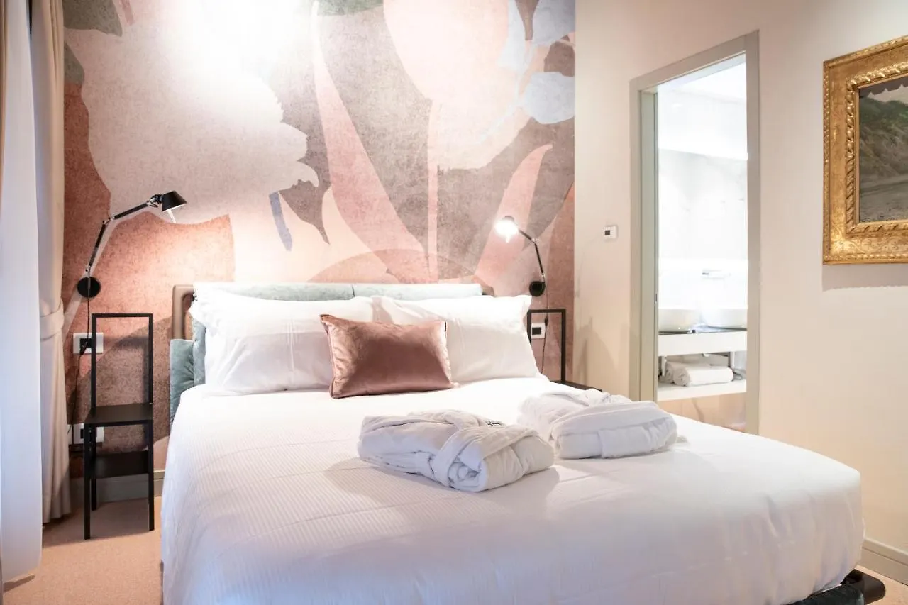 Palazzo Scappi Gardi Luxury Apartments Bologna 0*,  Italië
