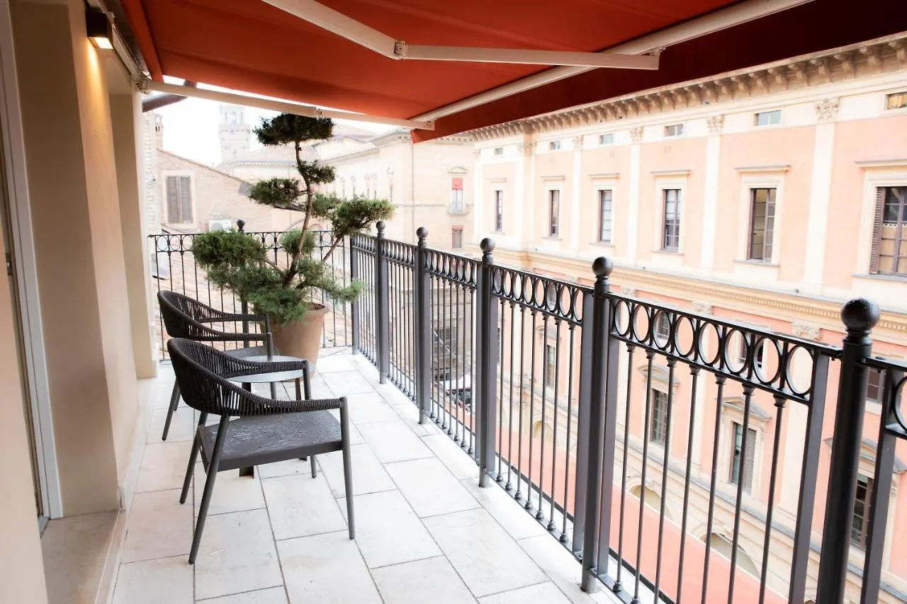 Palazzo Scappi Gardi Luxury Apartments Bologna 0*,